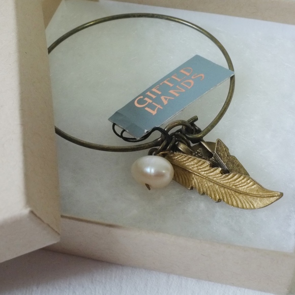 artisan made arrow bracelet NWT | feather bracelet - Picture 3 of 8